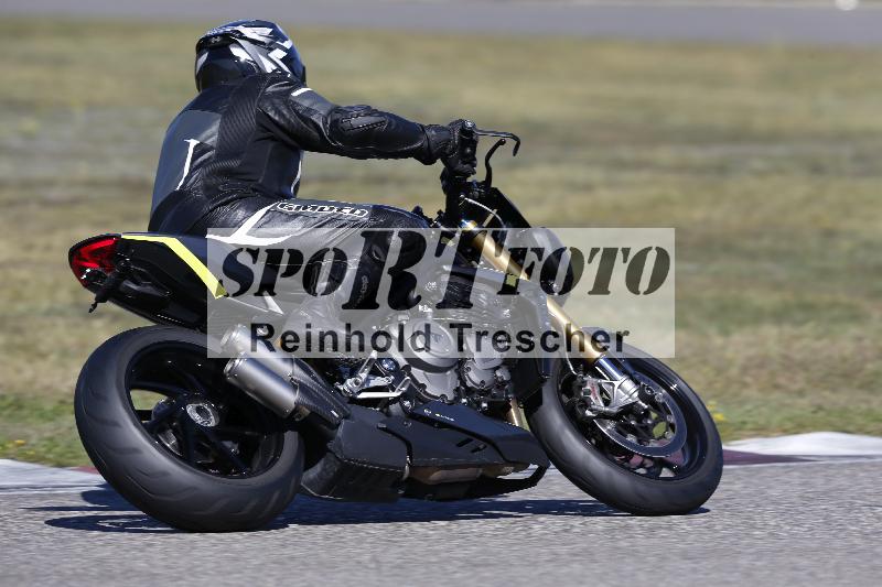 /45 15.09.2026  Trackday Domi Aegerter Trackday ADR/Gruppe gelb/147